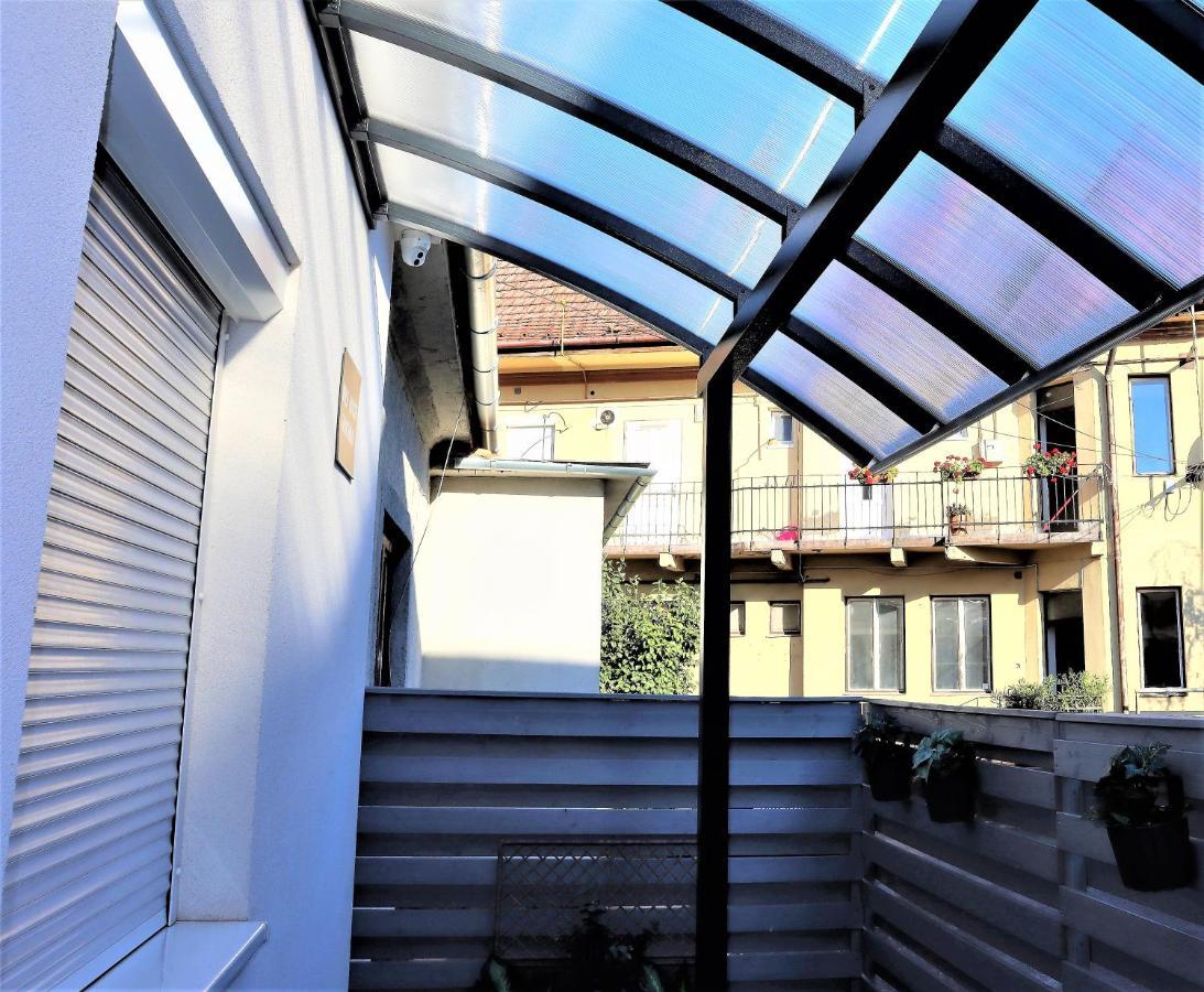 Wolf House Apartman Zalaegerszeg Exteriör bild